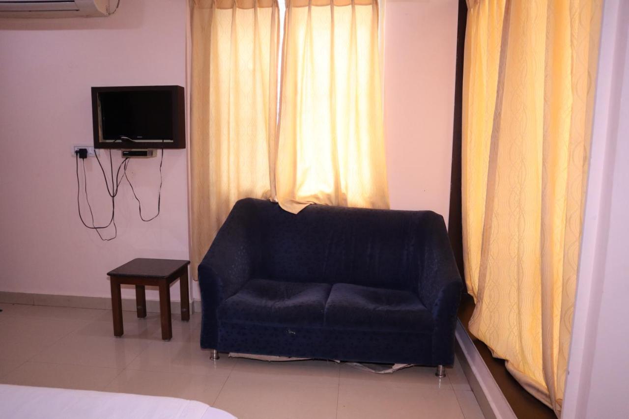 Smilestay Bns Lodge Μπανγκαλόρ Εξωτερικό φωτογραφία